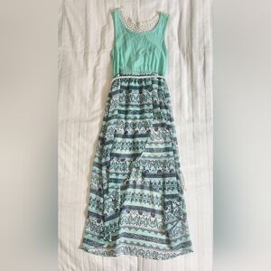 Girls Size 10 Light Green Dress